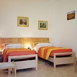 Barbara Assisi 3*